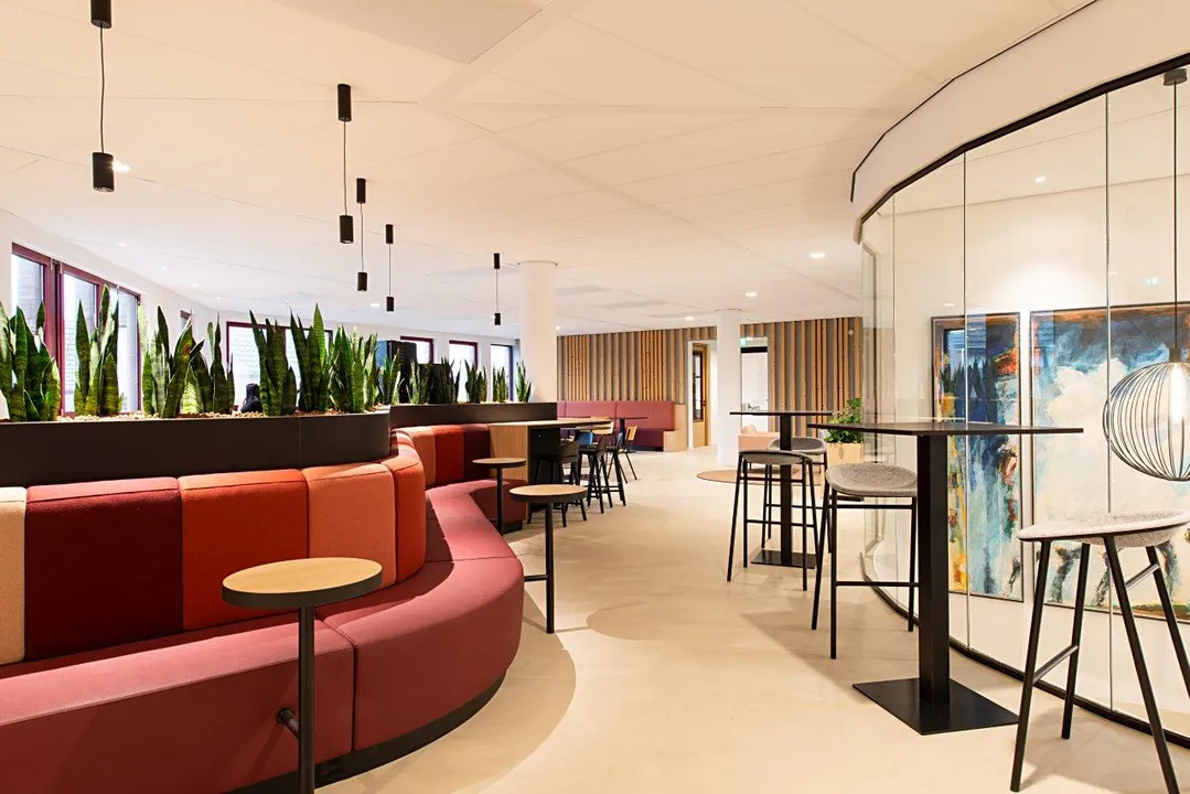 Medewerkers in werkcafé