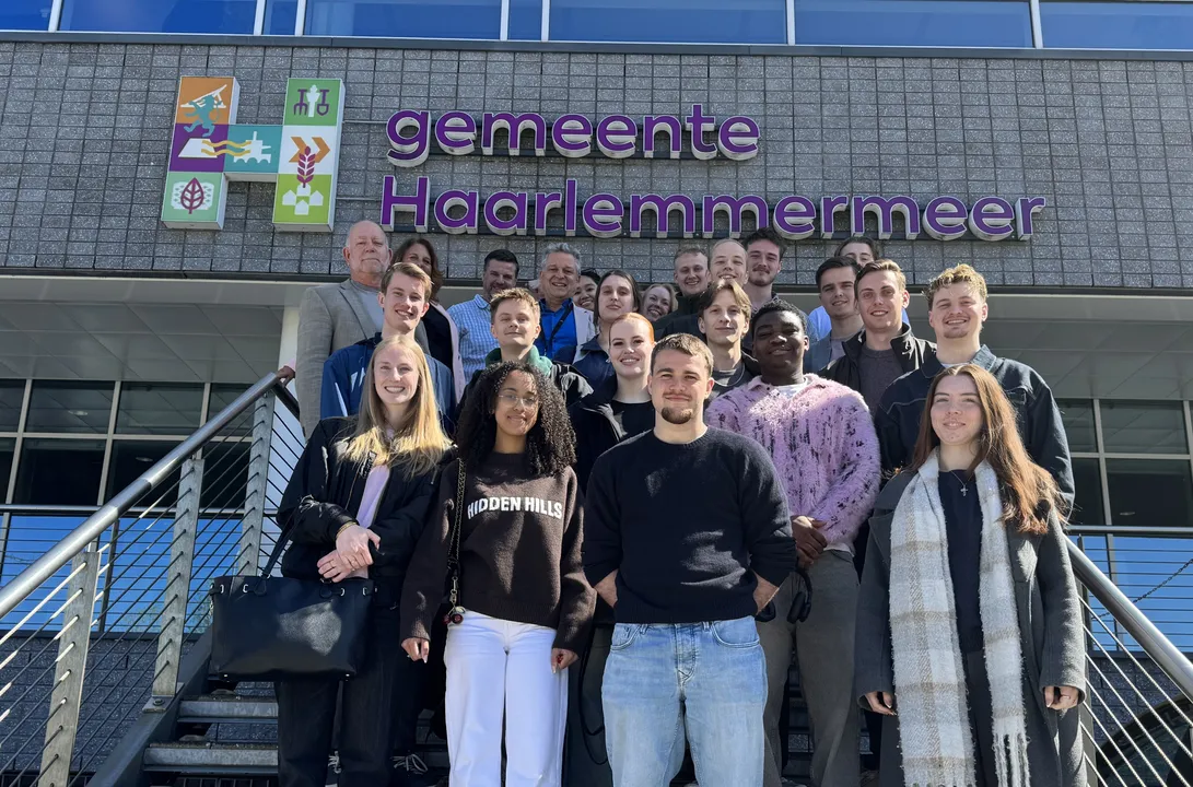 Studenten HHS op bezoek in Haarlemmermeer